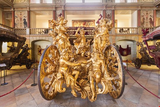 Museo Nazionale delle carrozze Museo Nazionale delle carrozze saiko3p / Shutterstock.com 