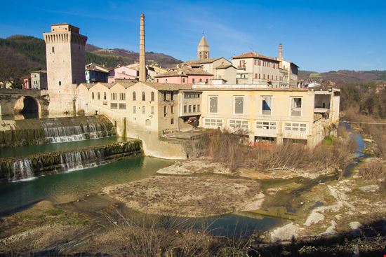 Ponte Romano Ponte Romano Buffy1982 - Shutterstock.com 