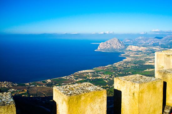 Riserva naturale Monte Cofano Riserva naturale Monte Cofano Case60 - Shutterstock.com 