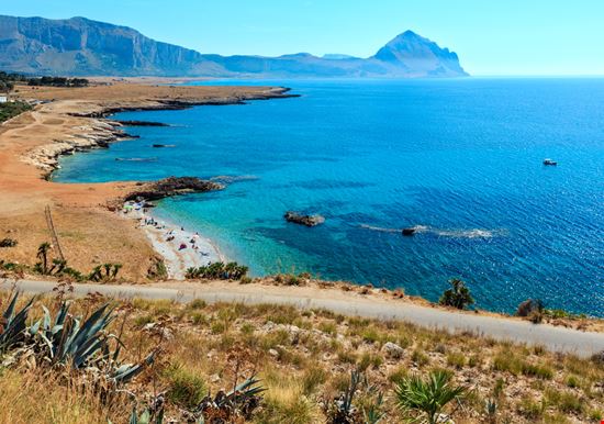 Riserva naturale Monte Cofano Riserva naturale Monte Cofano Landscape Nature Photo - Shutterstock.com 