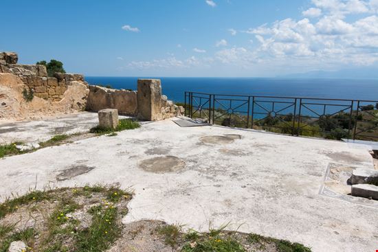 Area Archeologica di Solunto Area Archeologica di Solunto Lucky Team Studio - Shutterstock.com 