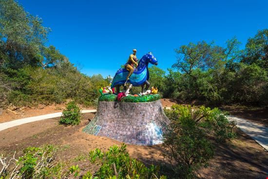 Il giardino dei tarocchi Il giardino dei tarocchi ValerioMei / Shutterstock.com 