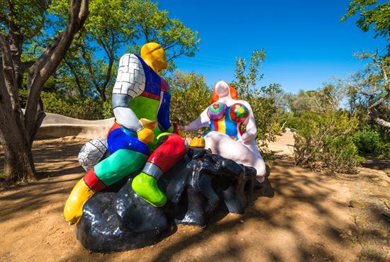Il giardino dei tarocchi Il giardino dei tarocchi ValerioMei / Shutterstock.com 
