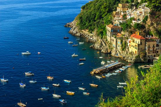 Conca dei Marini Conca dei Marini Gaspar Janos - Shutterstock.com 