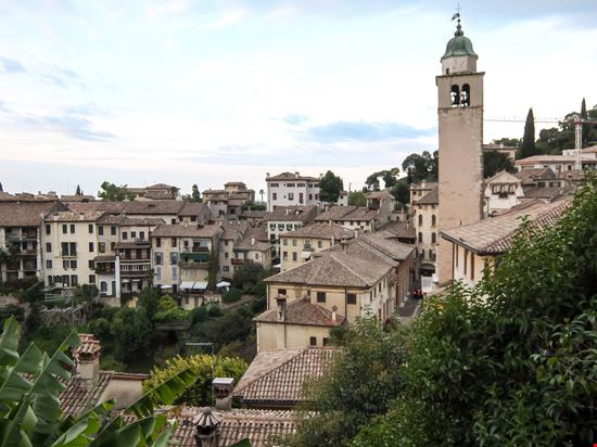 Asolo Asolo underworld - Shutterstock.com 