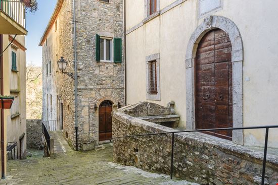 San Casciano dei Bagni San Casciano dei Bagni Jaroslaw Pawlak - Shutterstock.com 