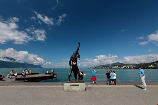 Statua di Freddie Mercury Statua di Freddie Mercury Nick Stubbs / Shutterstock.com 