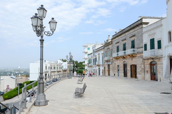 Cisternino Cisternino Stefano Ember / Shutterstock.com 