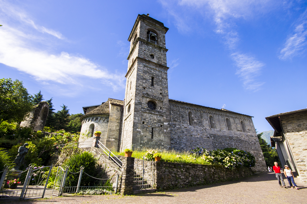 Abbazia Di Piona E I Monaci Lake Como Tourism Guida Turistica