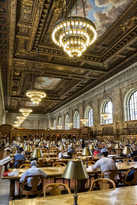 New York Public Library New York Public Library Marcio Jose Bastos Silva / Shutterstock.com 