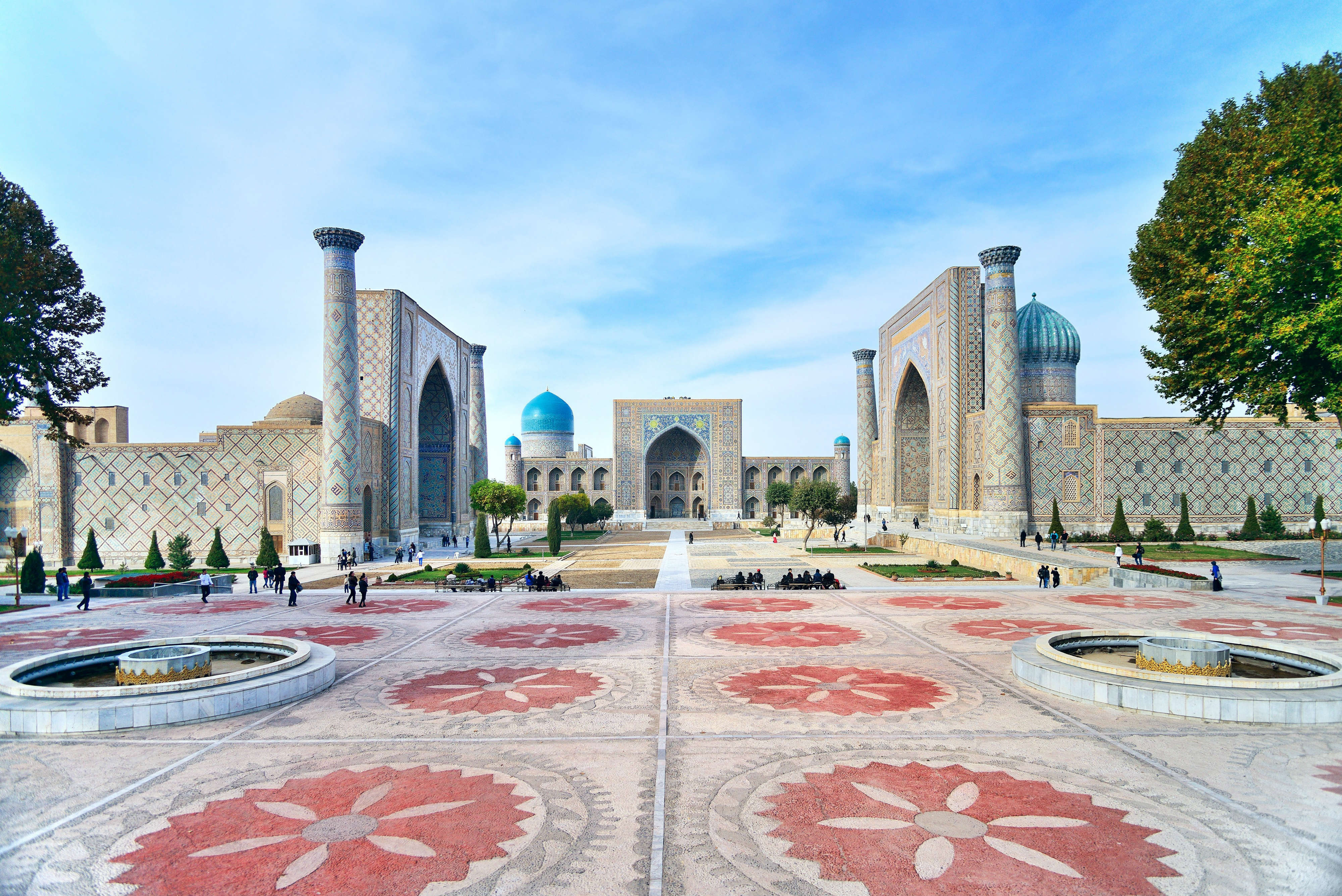 Piazza Registan 