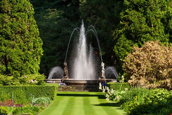 Giardini di Villa Taranto  I giardini da non perdere in Italia elitravo / Shutterstock.com 