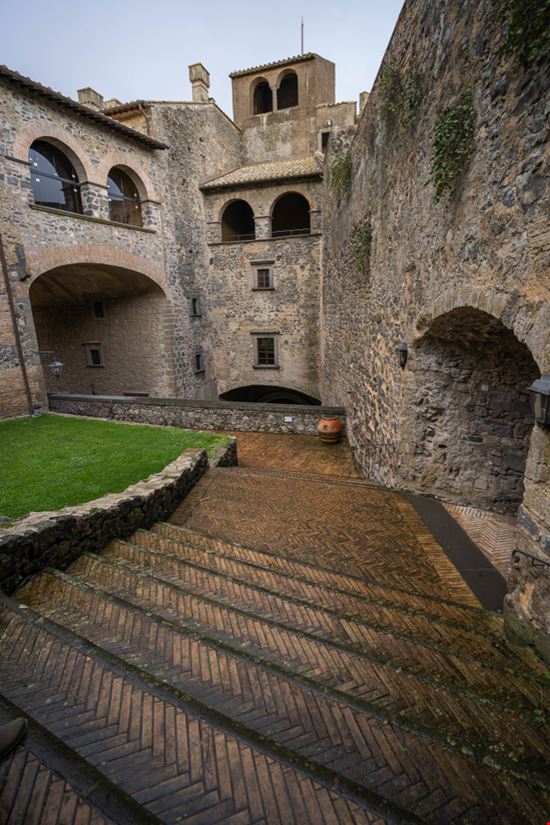 Bracciano Castello Orsini-Odescalchi siete_vidas / Shutterstock.com 