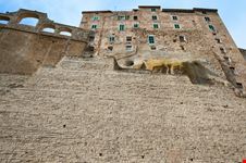 Mura di Pitigliano
