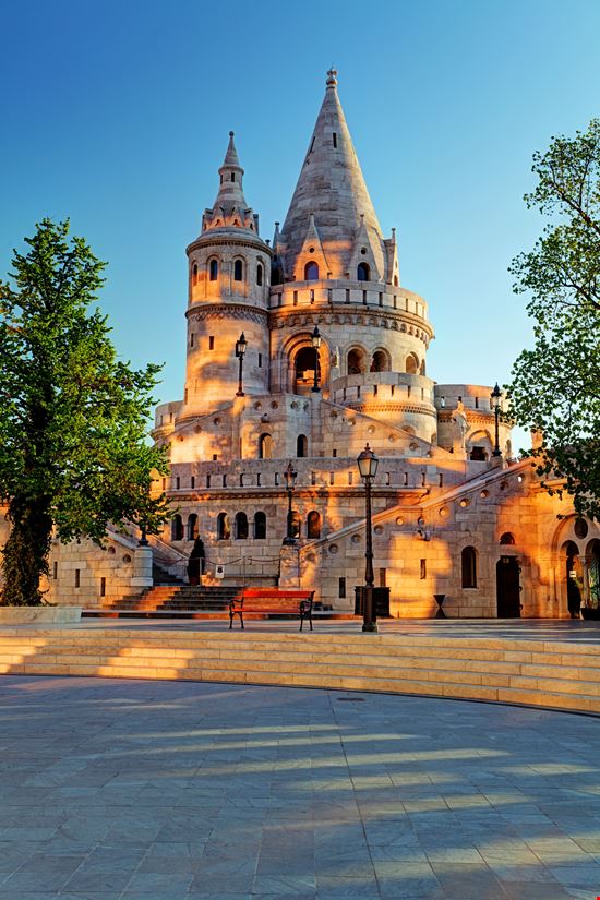 Budapest Bastione dei Pescatori stock.adobe.com 