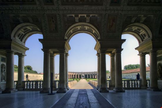 Mantova Palazzo Te stock.adobe.com 