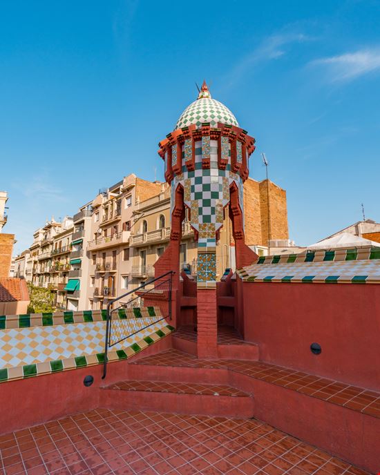 Barcellona Casa Vicens Pol.Albarran / Shutterstock.com 