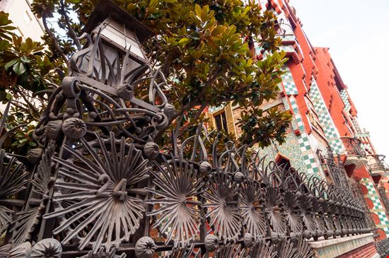 Barcellona Casa Vicens Yury Dmitrienko / Shutterstock.com 