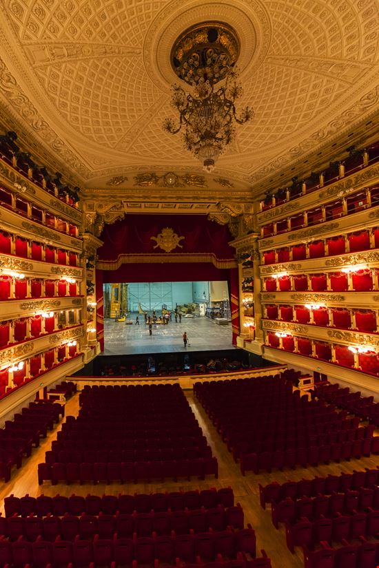 Teatro alla Scala Teatro alla Scala Ungvari Attila / Shutterstock.com 