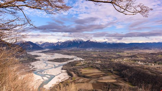 Fiume Tagliamento Fiume Tagliamento Directornico - Shutterstock.com 