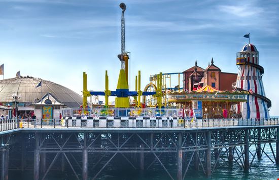Brighton Pier Brighton Pier Mitotico - Shutterstock.com 