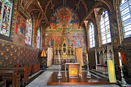 Basilica del Sacro Sangue Basilica del Sacro Sangue Cezary Wojtkowski / Shutterstock.com 