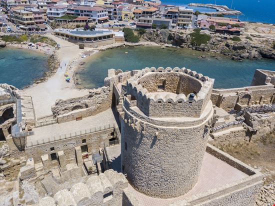 Isola di Capo Rizzuto Isola di Capo Rizzuto Naeblys - Shutterstock.com 