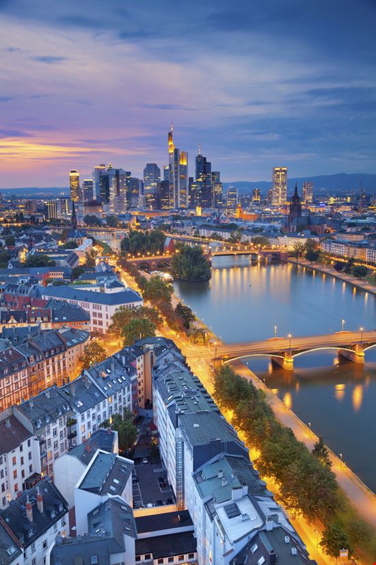 Francoforte Francoforte Rudy Balasko - Shutterstock.com 