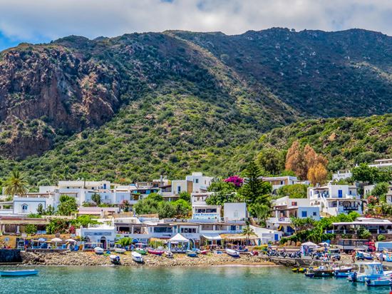 Panarea Panarea Diego Fiore / Shutterstock.com 