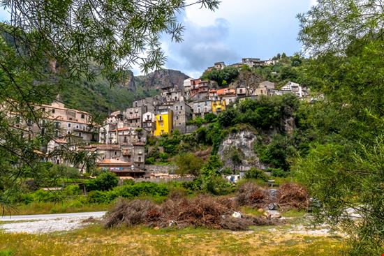 Orsomarso Orsomarso Copula - Shutterstock.com 