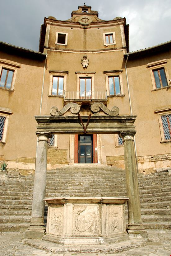 Palestrina Palazzo Barberini Franco Volpato - Shutterstock.com 