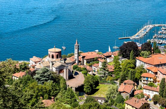 Laveno Mombello Laveno Mombello elesi - Shutterstock.com 