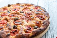 Focaccia barese