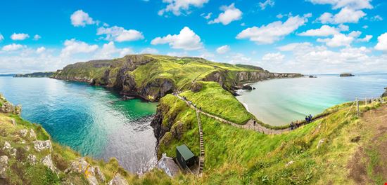Carrick-a-Rede Ponte di corda stock.adobe.com 