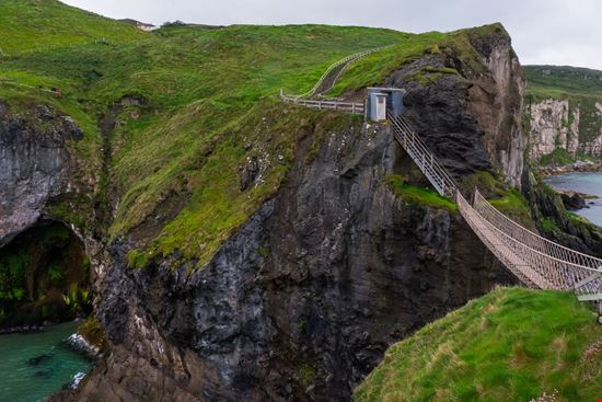Carrick-a-Rede Ponte di corda stock.adobe.com 