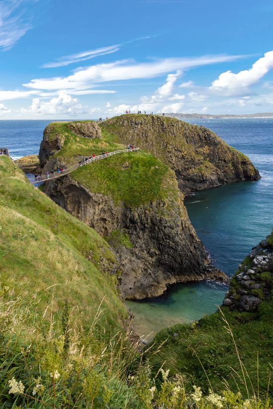 Carrick-a-Rede Ponte di corda stock.adobe.com 