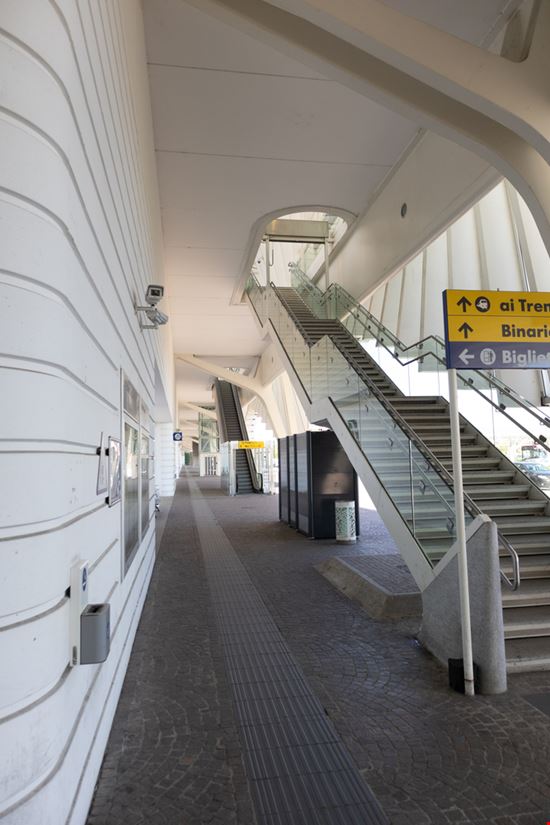 Reggio Emilia Stazione AV Mediopadana Leo_tronico / Shutterstock.com 
