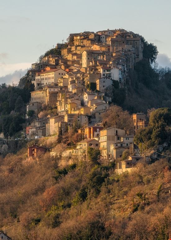 Rocca Canterano Rocca Canterano Shutterstock.com 