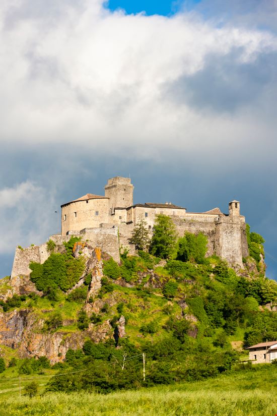 Bardi Castello Shutterstock.com 