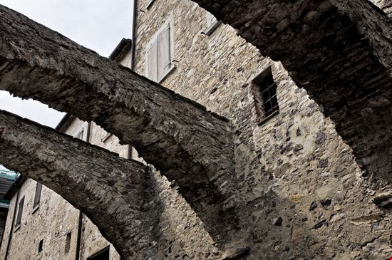 Bardi Castello Miti74 / Shutterstock.com 