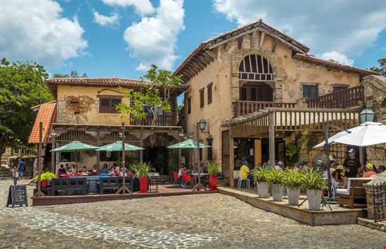 Altos de Chavon Altos de Chavon mikolajn / Shutterstock.com mikolajn / Shutterstock.com