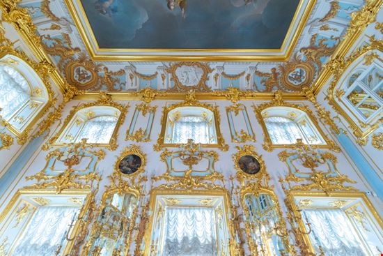 San Pietroburgo Hermitage Mitzo / Shutterstock.com 