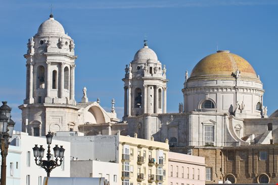 Cattedrale Cattedrale Aguaviva - Shutterstock.com 