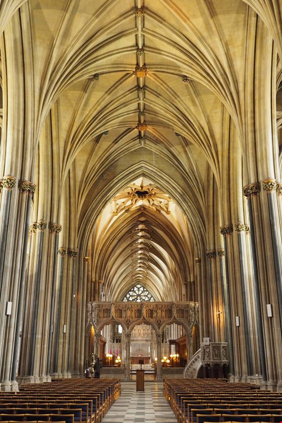 Cattedrale di Bristol Cattedrale di Bristol Federico Zovadelli / Shutterstock.com 