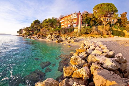 Spiaggia di Moscenika Draga Spiaggia di Moscenika Draga xbrchx - Shutterstock.com 