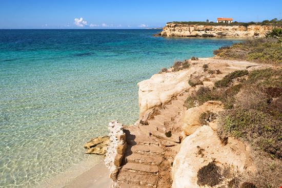 spiaggia di S’Anea Scoada spiaggia di S’Anea Scoada Shutterstock.com 