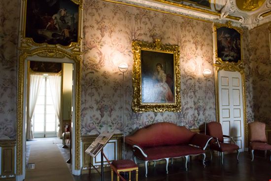 Torino Villa della Regina Olga Shum / Shutterstock.com 