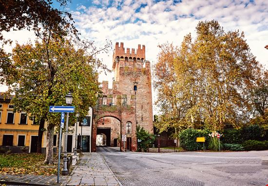 Montagnana Montagnana iskrinka74 - Shutterstock.com 