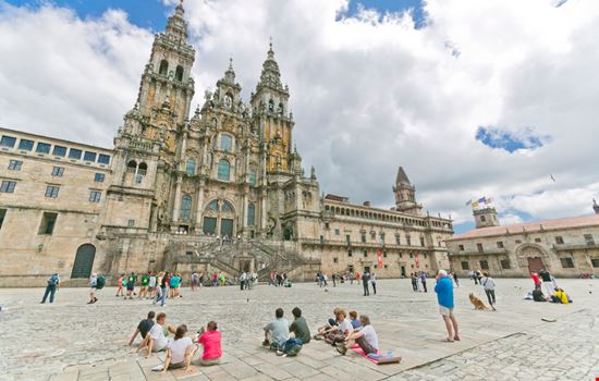 Cattedrale di Santiago de Compostela  Cattedrale di Santiago de Compostela  Umomos / Shutterstock.com 
