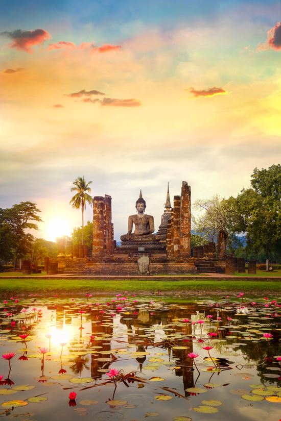 Parco Archeologico di Sukhothai Una bellezza senza tempo Shutterstock.com 